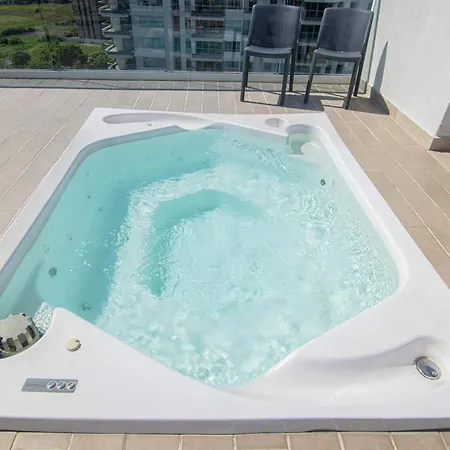 New & Comfortable In Cielo Mar *
