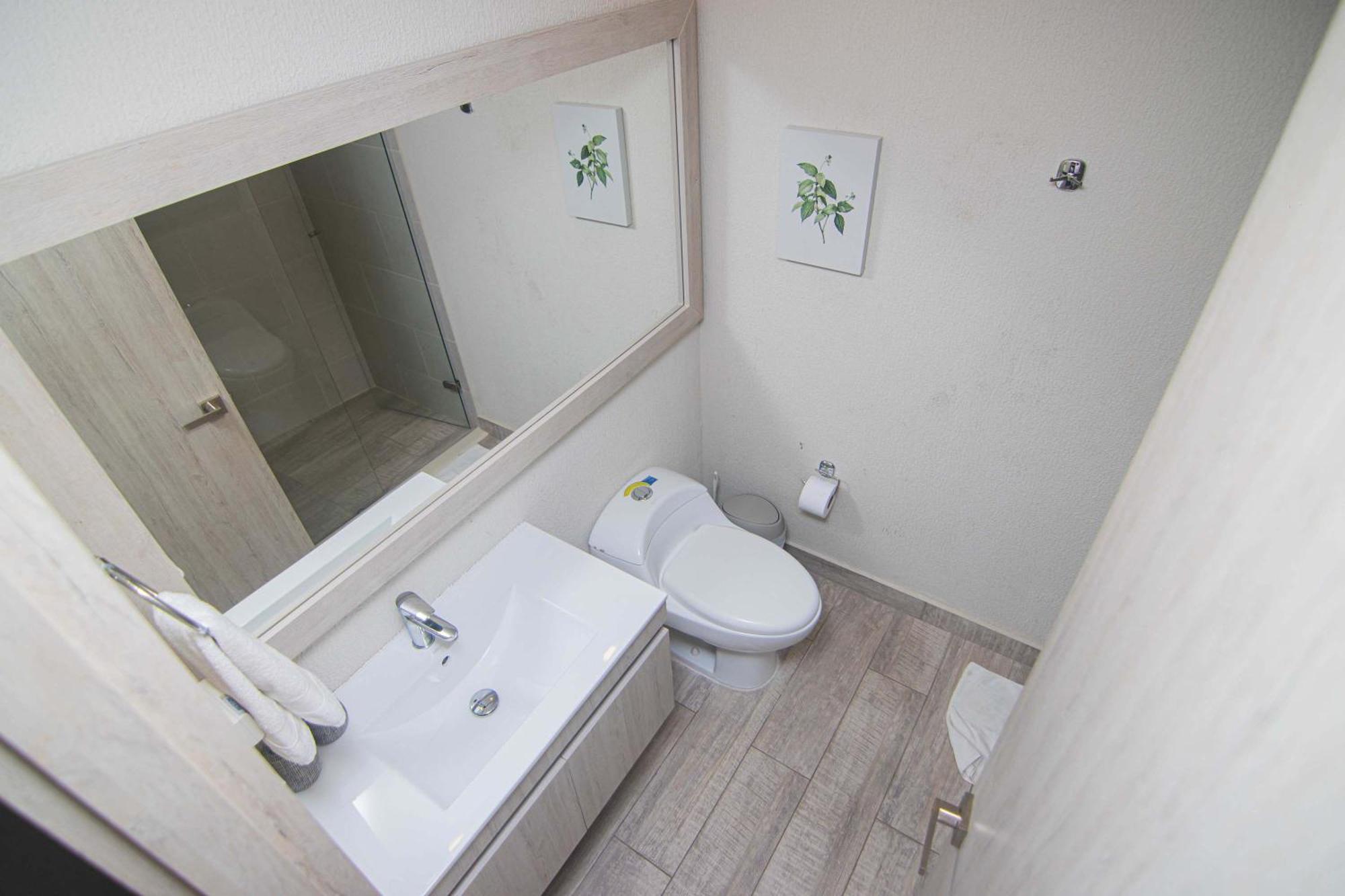 New & Comfortable In Cielo Mar